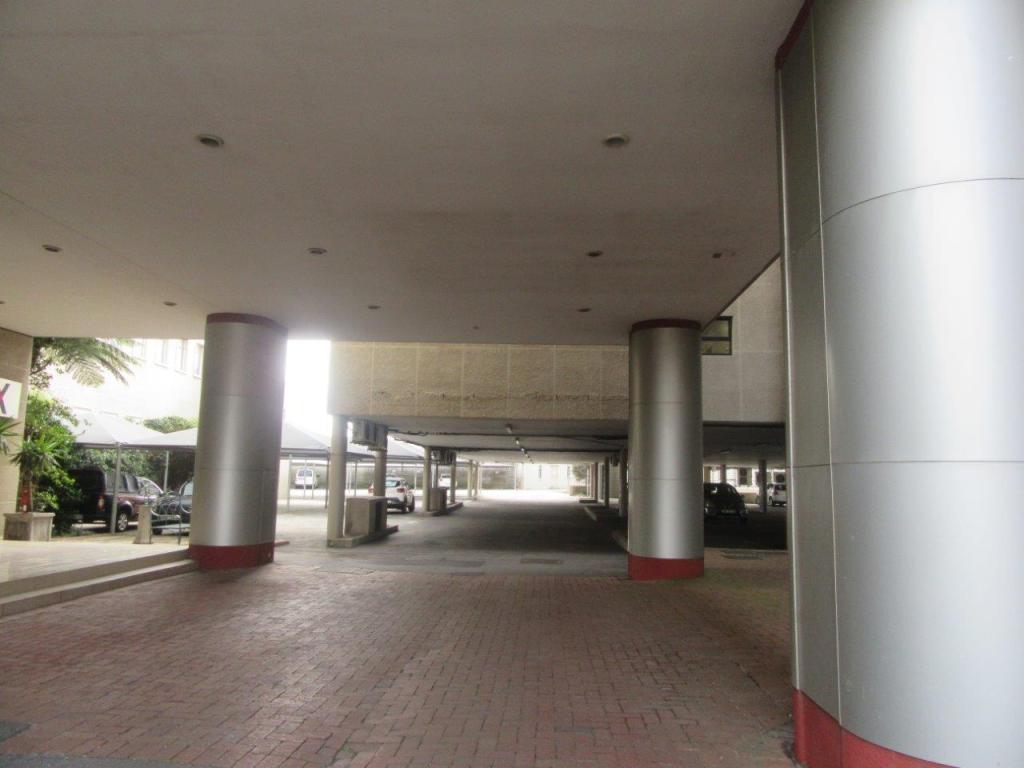 210 m² Office in Port Elizabeth Ce... CL6084 Just Property