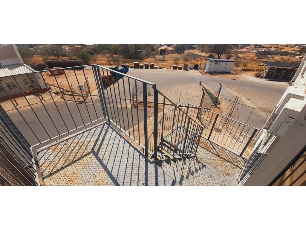 1398 m² Warehouse in Suiderhof, Wi... CL6180 Just Property