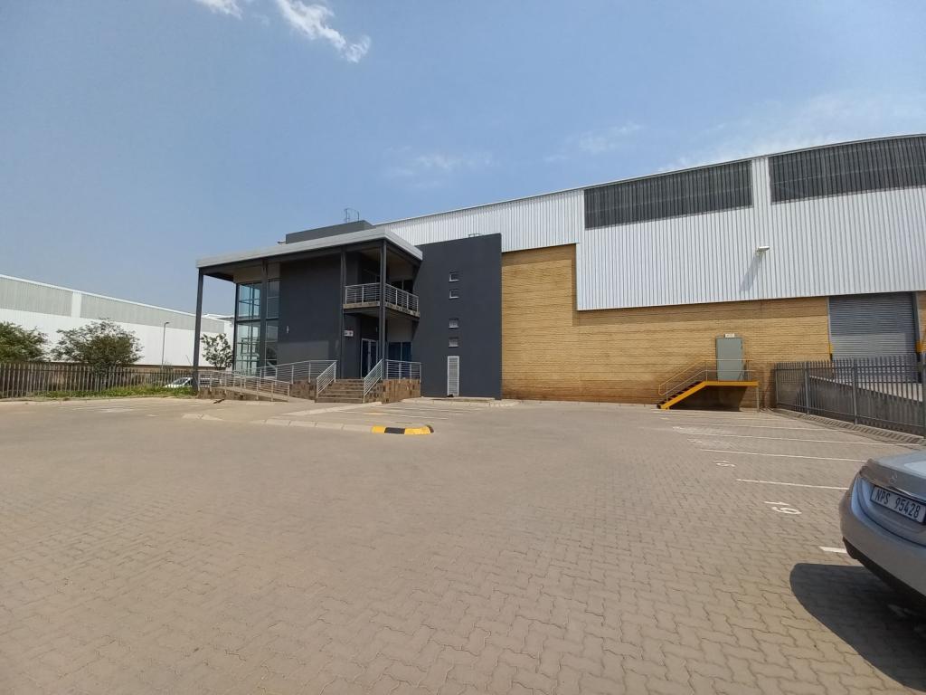 4623 m² Warehouse in Gosforth Park... CL6388 Just Property
