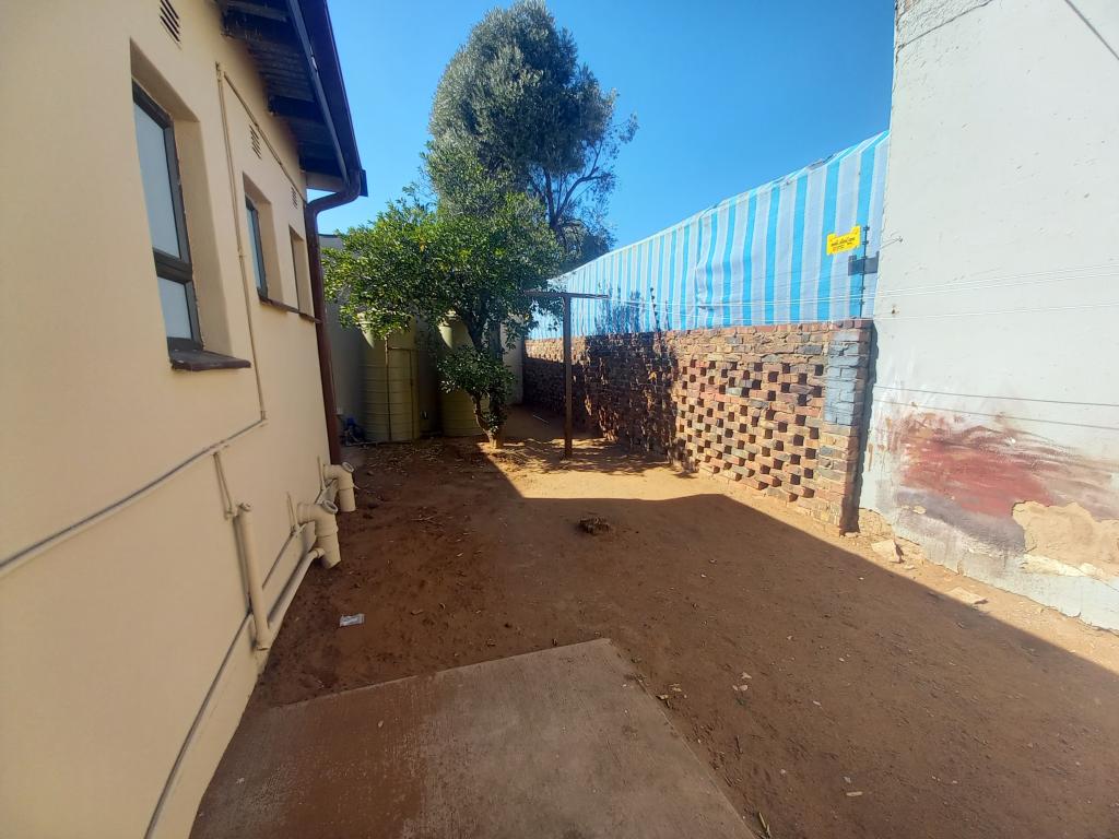 540 m² Business in New Park, Kimbe... CL7664 Just Property