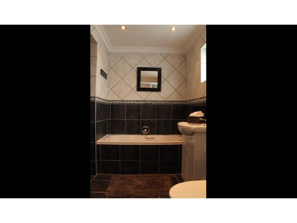 6 Bedroom House in Da Nova, Mossel RL924337 Just Property