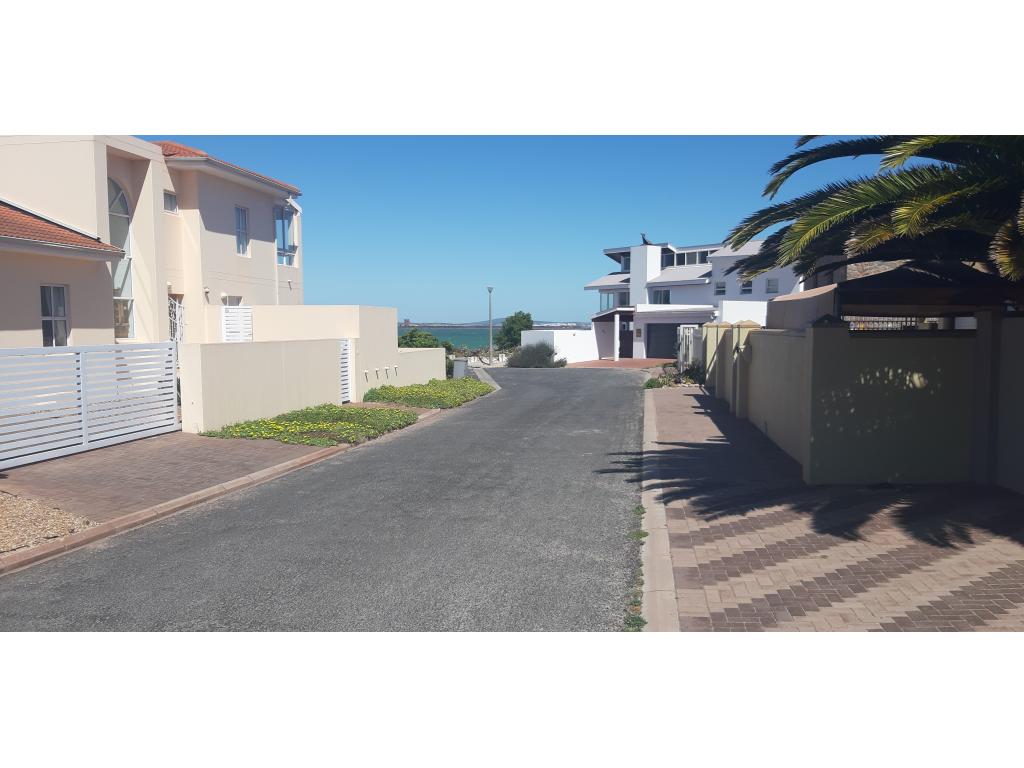 Vacant Land in Bluewater Bay, Salda... RL927410 Just Property