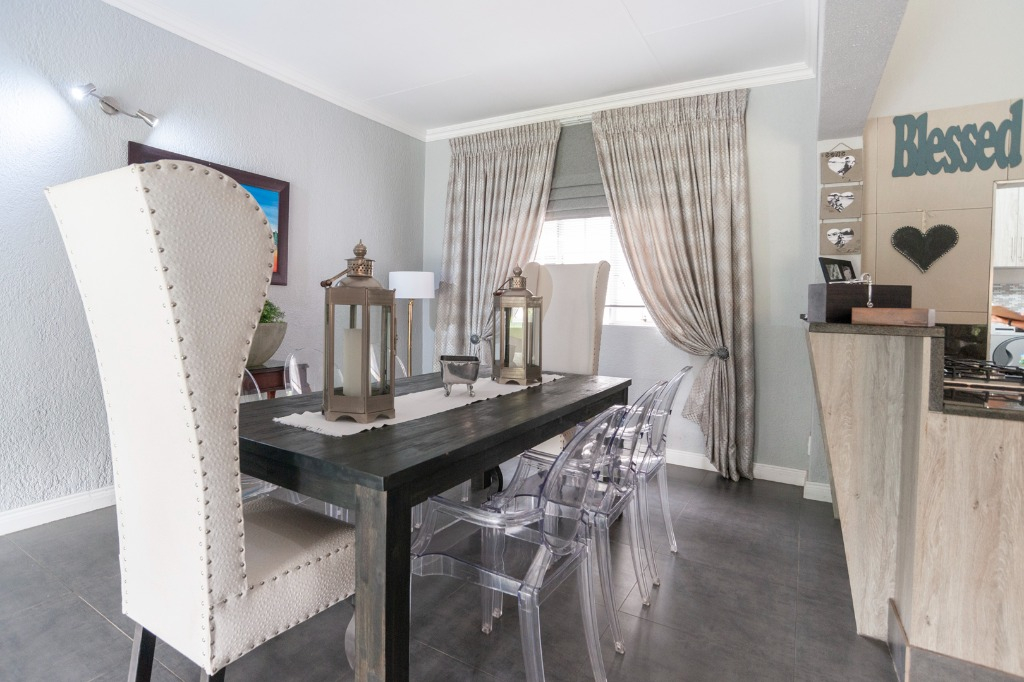 4 Bedroom House in Overkruin, Heide... RL927503 Just Property