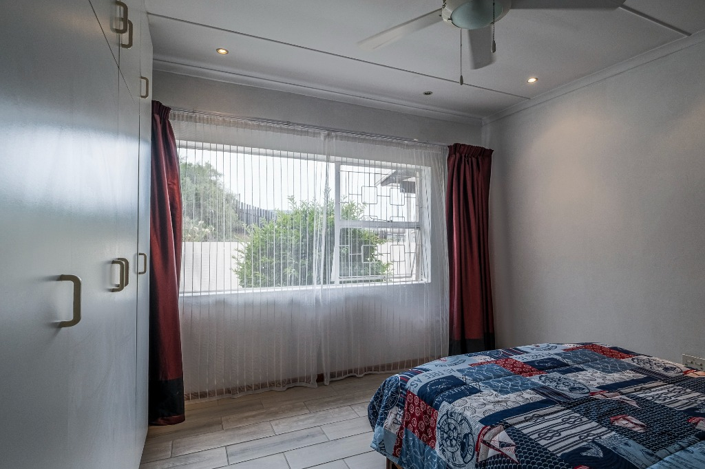3 Bedroom Freehold in Amsterdamhoek... RL930000 Just Property