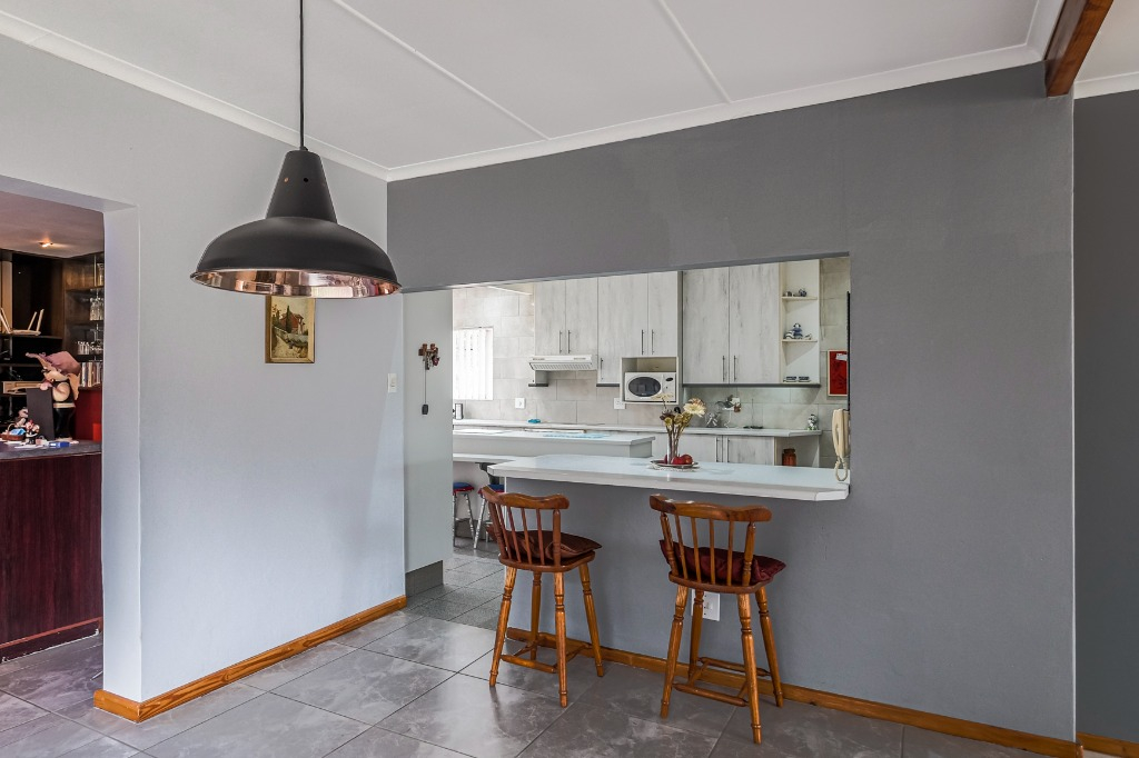 3 Bedroom Freehold in Amsterdamhoek... RL930000 Just Property