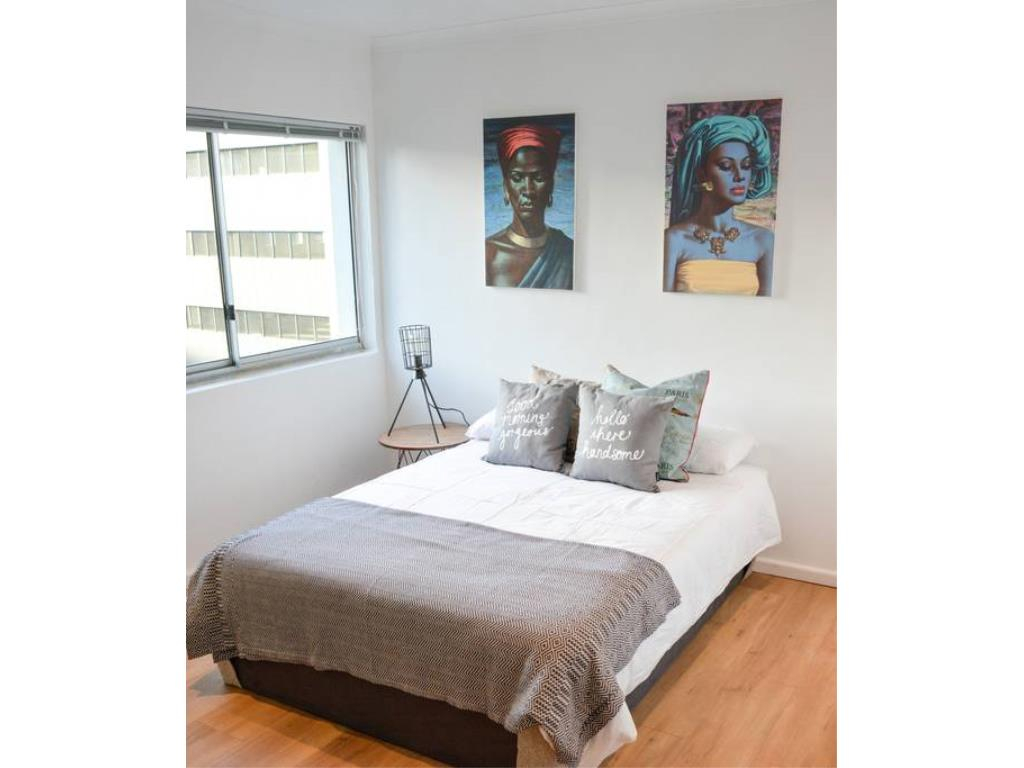 1 Bedroom Apartment in Foreshore, C... RL928853 Just Property