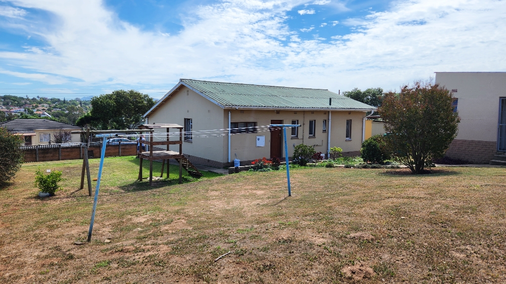 3 Bedroom House in Van Riebeeck Hoo... RL929045 Just Property