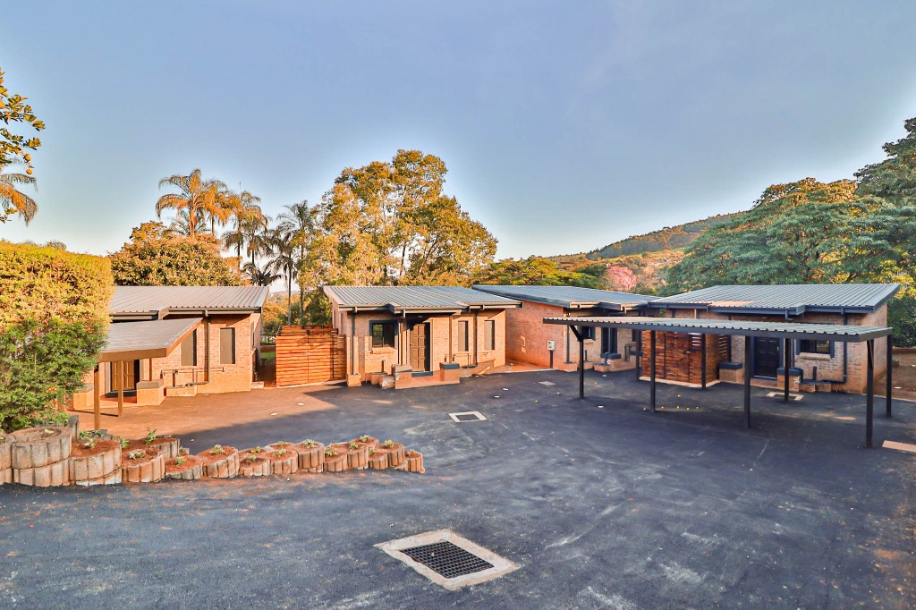 1 Bedroom Apartment in Chase Valley... RL931666 Just Property