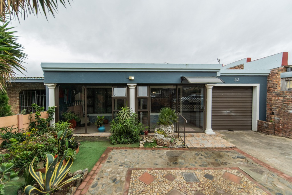 3 Bedroom Freehold in Bethelsdorp, RL932602 Just Property