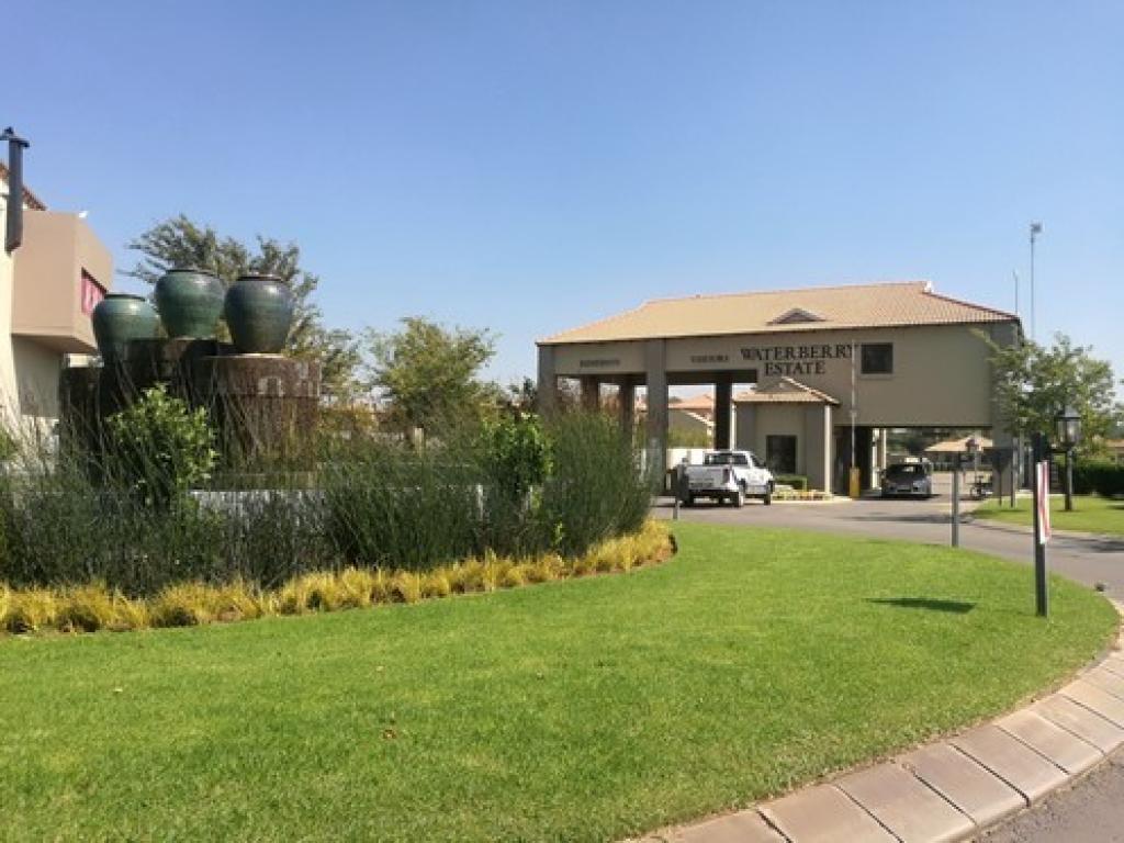 1 Bedroom Apartment in Van Der Hoff... RL933055 Just Property