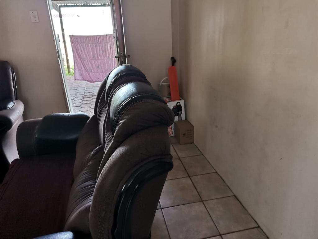 2 Bedroom House in Aquadene, Richar... RL894444 Just Property