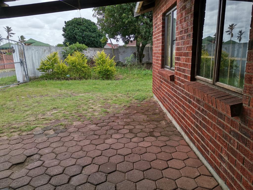 2 Bedroom House in Aquadene, Richar... RL894444 Just Property