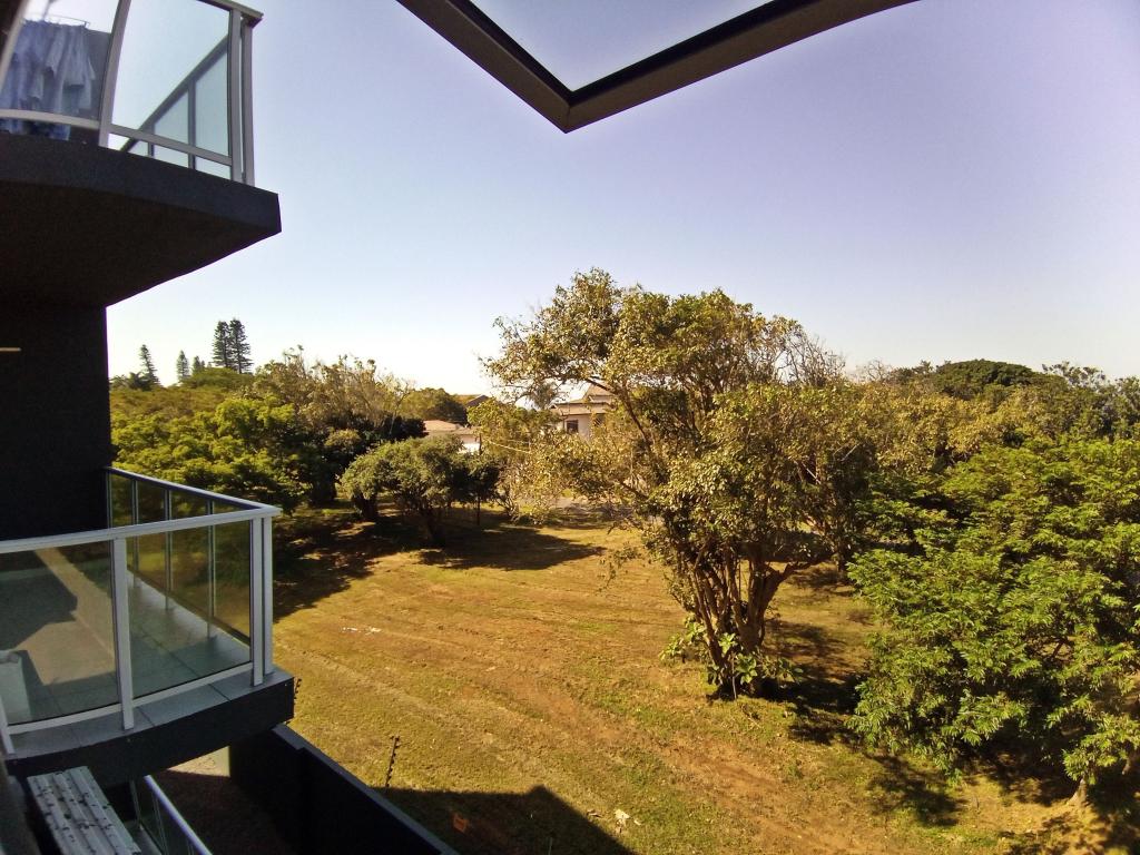 2 Bedroom Flat in Athlone Park, Ama... RL899757 Just Property