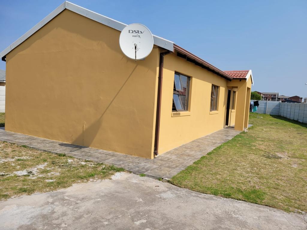 3 Bedroom House in Fairview, Port E... RL902297 Just Property