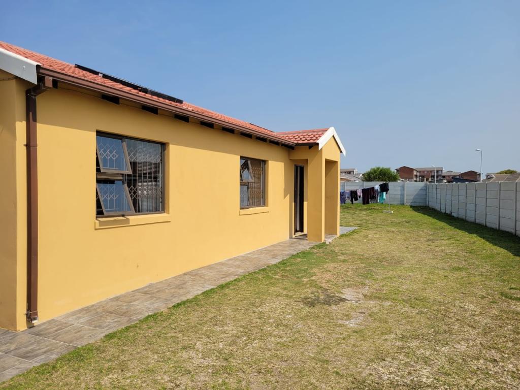 3 Bedroom House in Fairview, Port E... RL902297 Just Property