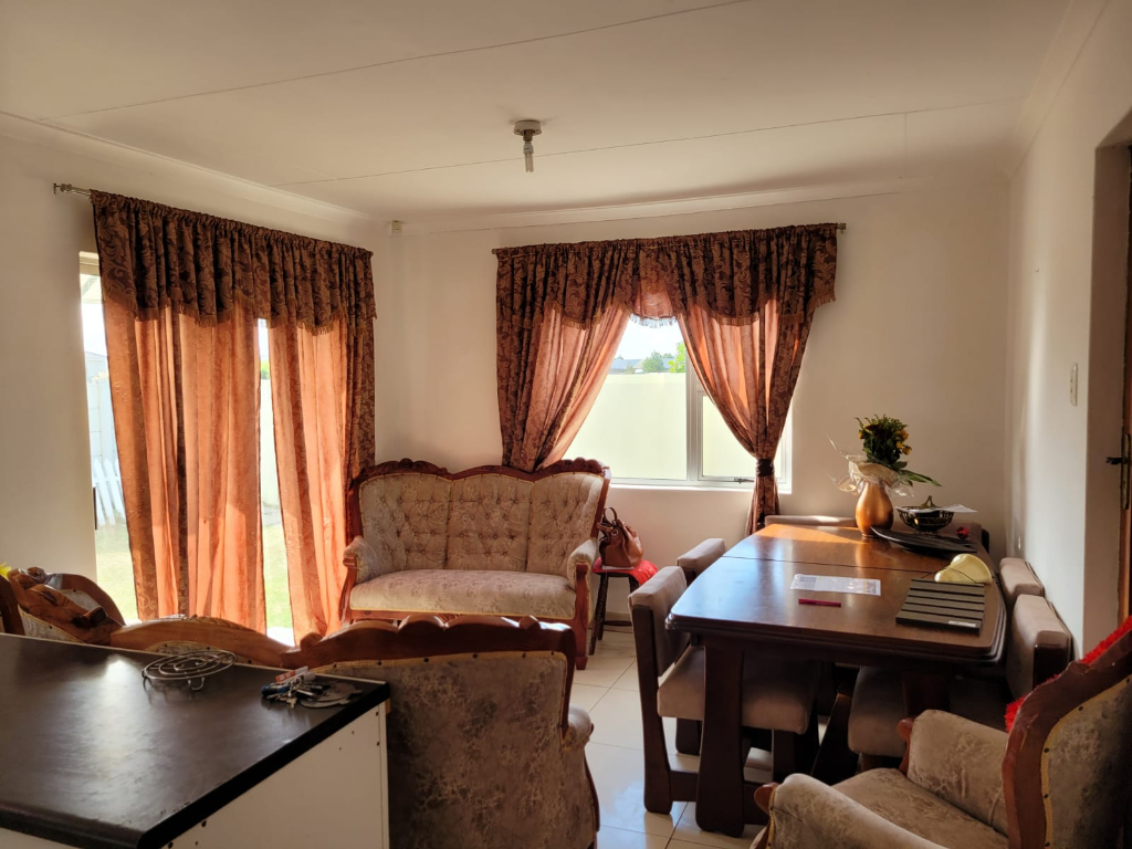 3 Bedroom Freestanding in Fairview,... RL912032 Just Property