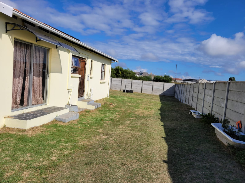 3 Bedroom Freestanding in Fairview,... RL912032 Just Property