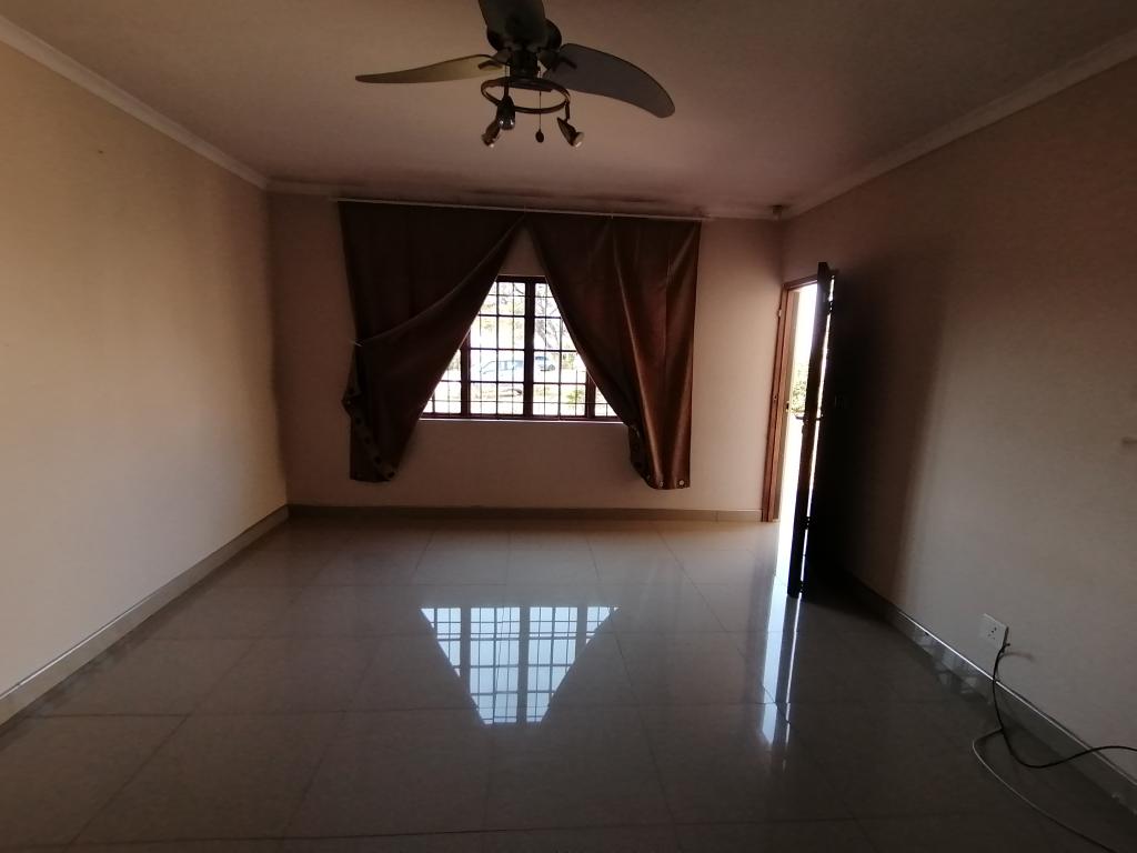 3 Bedroom Simplex in Signal Hill, P... RL917026 Just Property