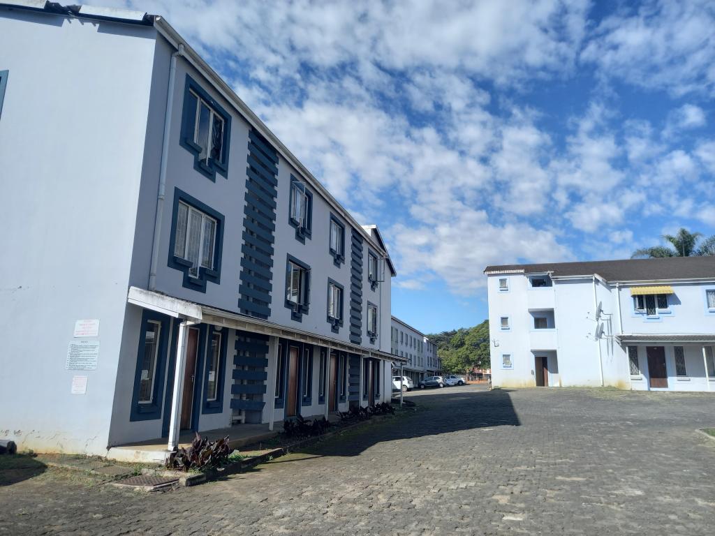 1 Bedroom Apartment in Scottsville,... RL918866 Just Property