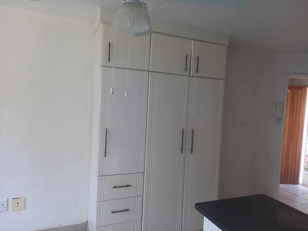 1 Bedroom Apartment in Scottsville,... RL918866 Just Property